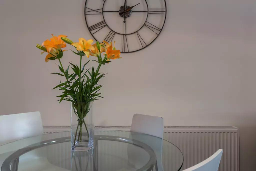 Hastings House - Modern 2 Bedroom House In Central Luton & Near Airport المظهر الخارجي الصورة