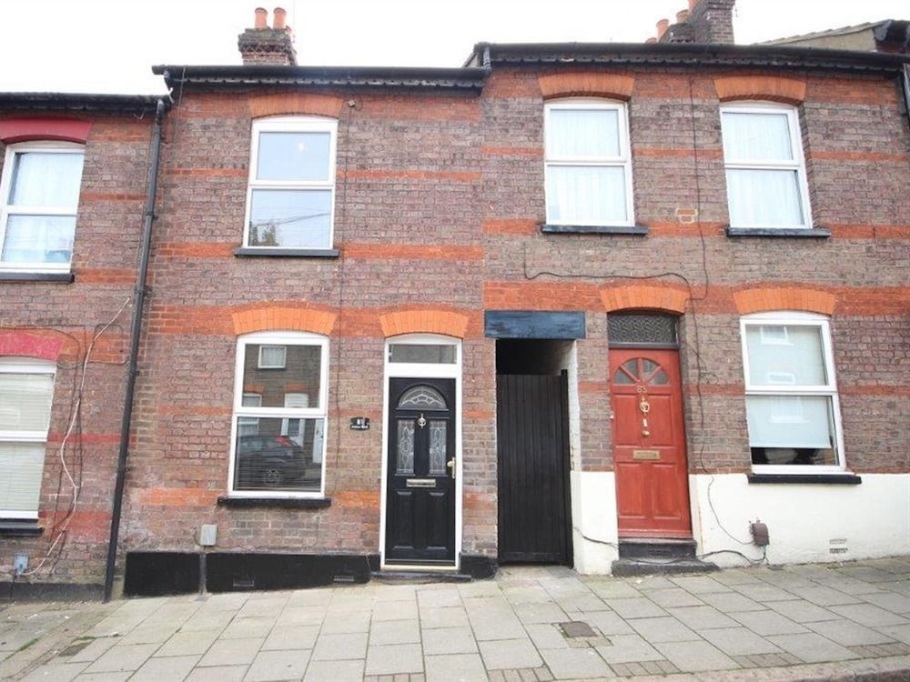 Hastings House - Modern 2 Bedroom House In Central Luton & Near Airport المظهر الخارجي الصورة